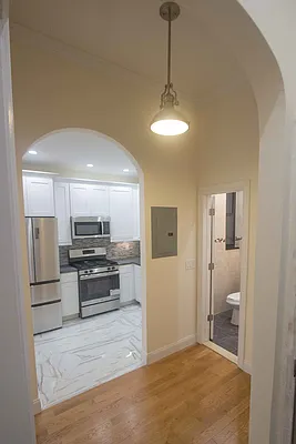 Rented by Maz Group NY | media 15