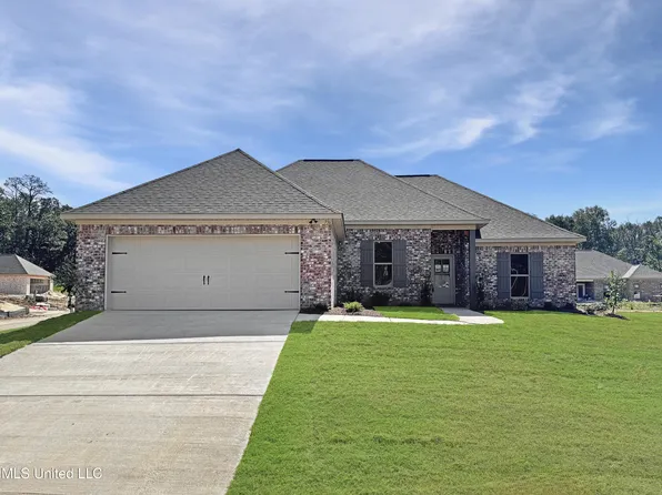 736 Magnolia Point Cir, Pearl, MS 39208