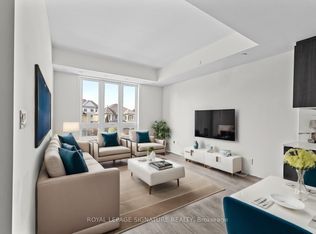 4035 Hickory Dr #11, Mississauga, ON L4W 0G6