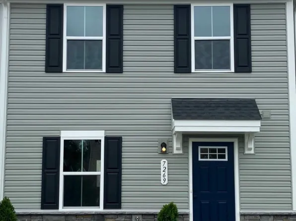 7269 Statesman Blvd, Ruther Glen, VA 22546