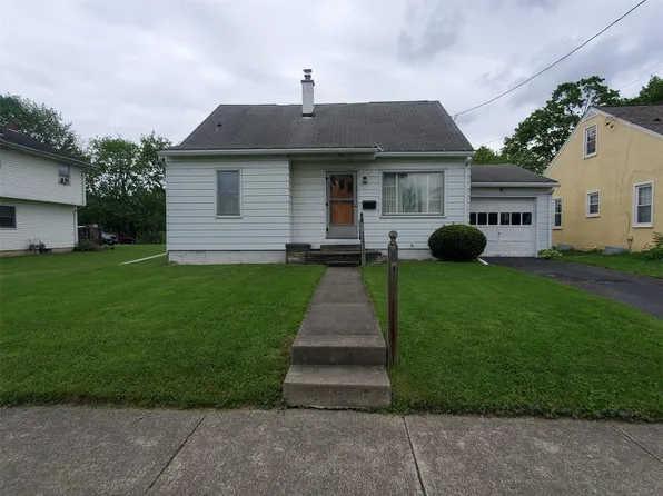 429 June St, Endicott, NY 13760