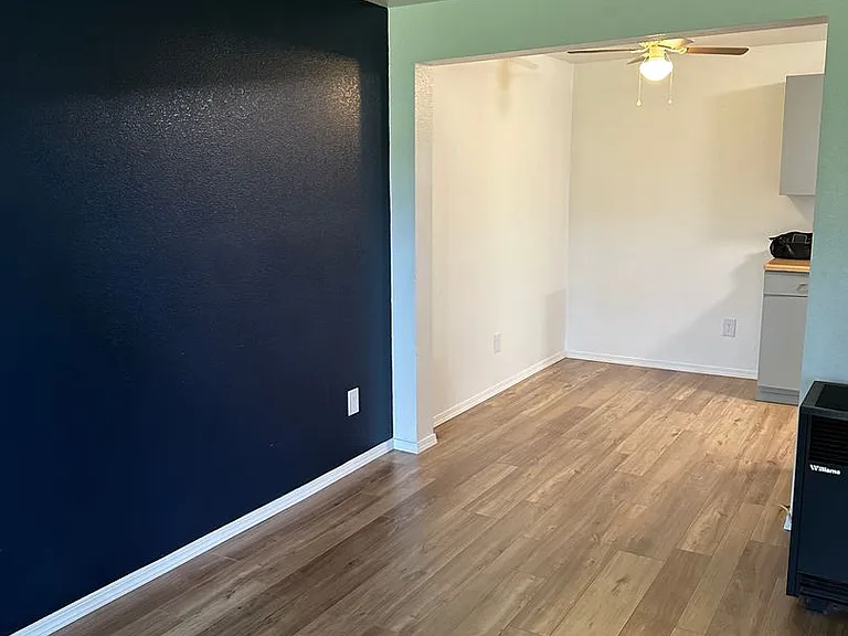 609 Shattuck Ave S #7 — Photo 3