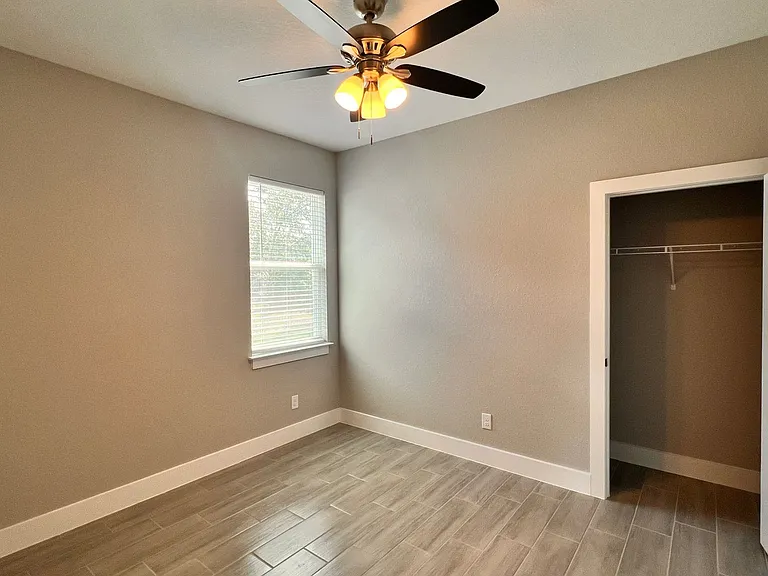 265 Hyacinth Ct — Photo 12