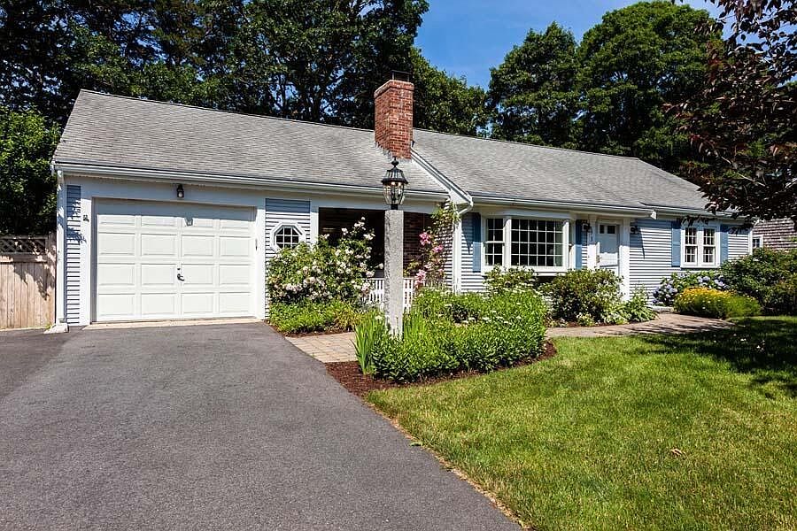 1st image of 53 Montague Dr