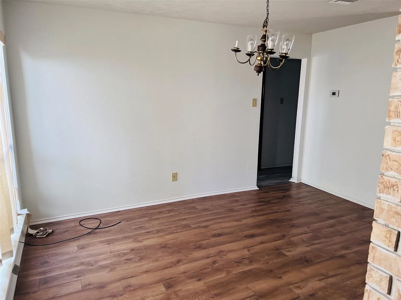 3 bed, 2.0 bath, 1565 sqft, $1,890 — Photo 4