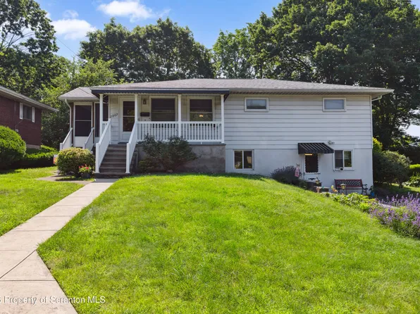 2807 S Webster Ave, Scranton, PA 18505