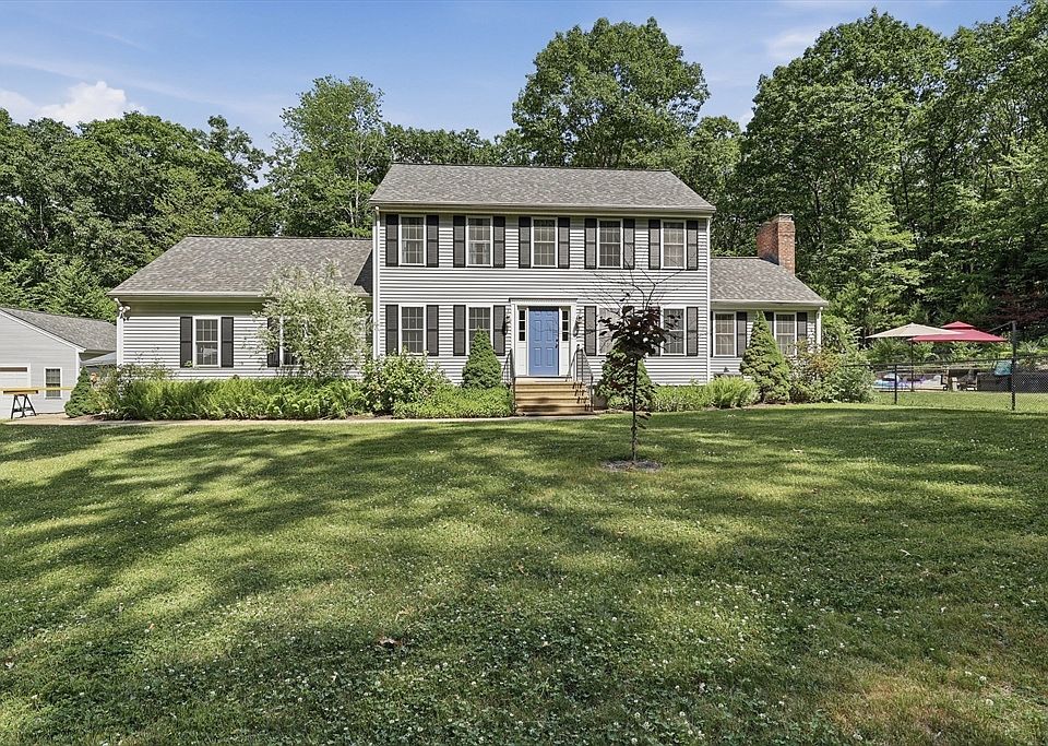 1st image of 115 Hunter Rd