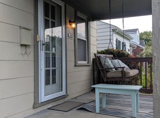 1368 Meadow Rd, Columbus, OH 43212