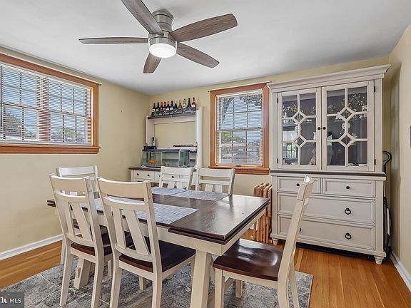 3rd image of 311 Hampton Rd