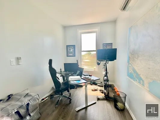 Rented by Highline Residential | media 17