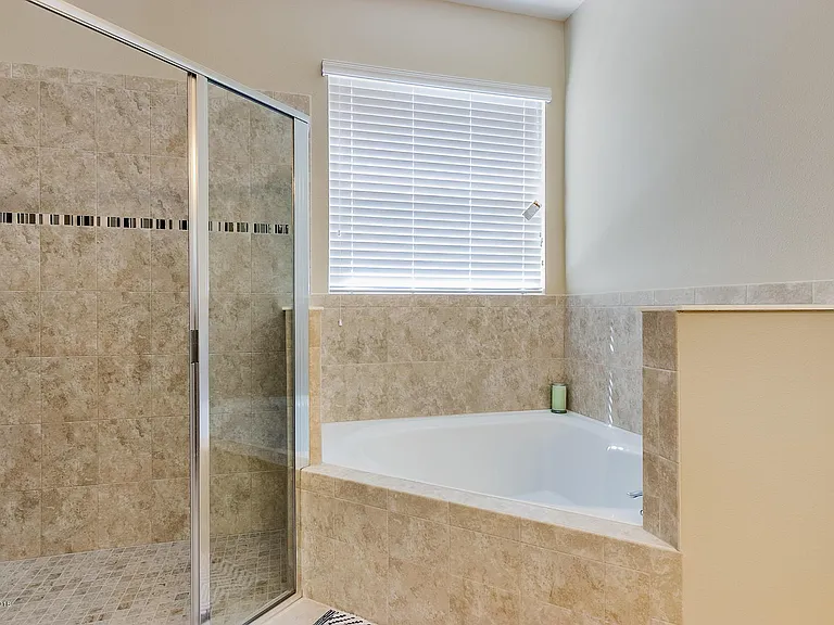 3320 Watergrass St — Photo 13