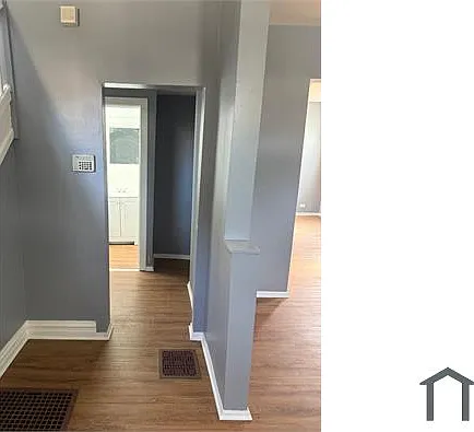 12055 S Parnell Ave — Photo 2