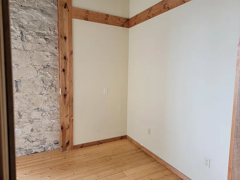 122 E Park St #122 — Photo 10