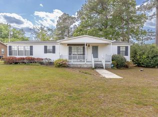 652 Tee Vee Rd, Elloree, SC 29047