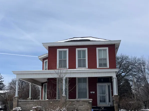 901 Summer St, Burlington, IA 52601