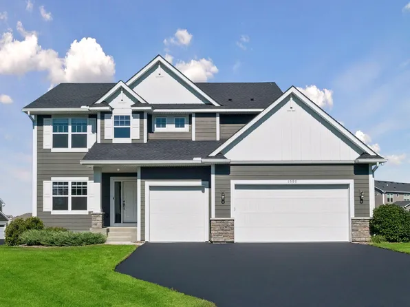 1590 Hackamore Dr, Victoria, MN 55386