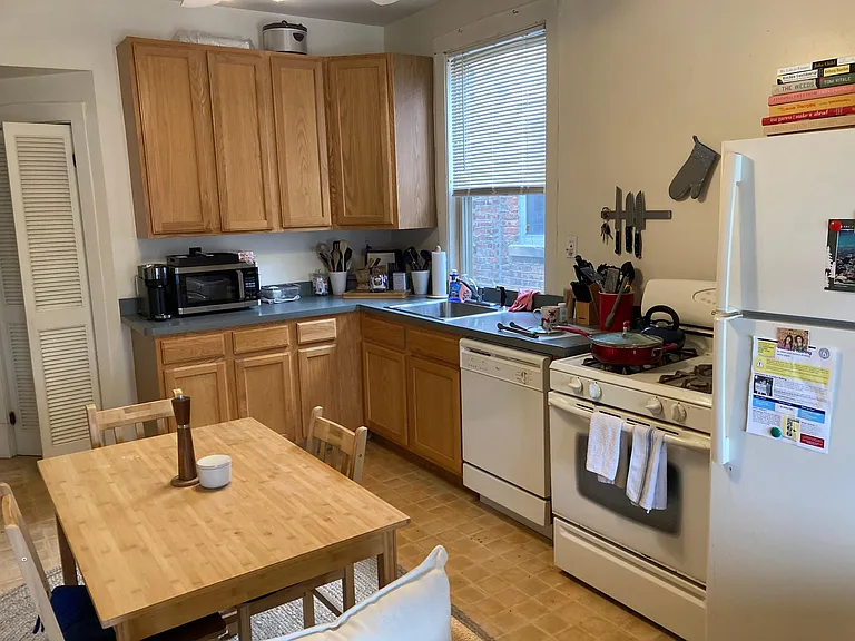 2319 W School St #3 — Photo 19