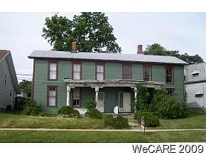 324 Garfield Ave photo 1