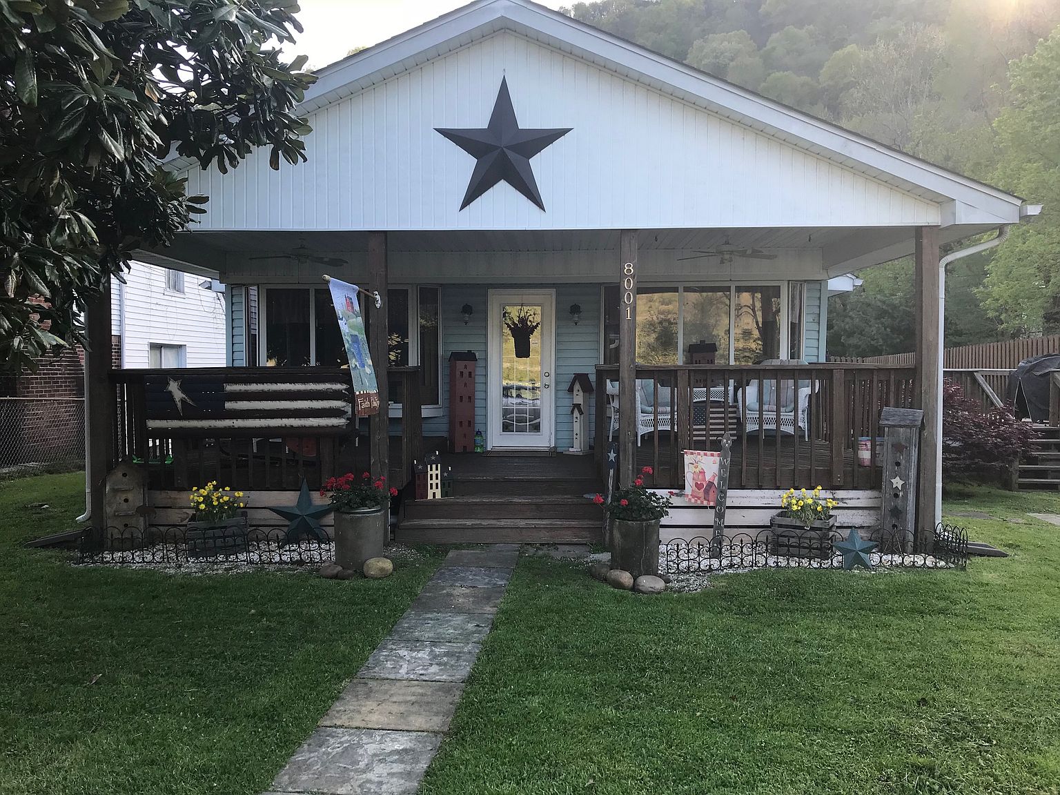8001 Carolina Ave, Marmet, WV 25315 Zillow