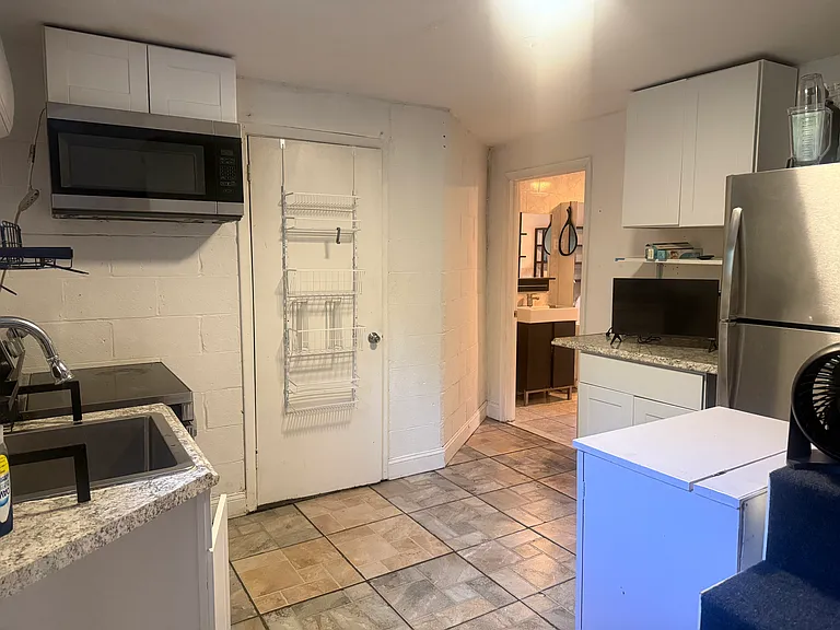 391 Five Springs Rd — Photo 5