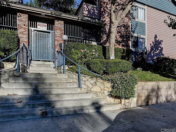 3rd image of 13126 Bromont Ave Unit 2