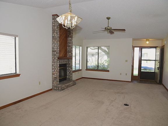 2nd image of 344 Evergreen Ave