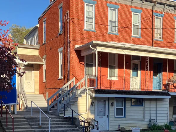 155 S Charlotte St, Manheim, PA 17545