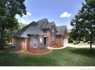 304 Thompson Ct, Indian Trail, NC 28079