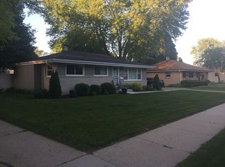 8730 W Denver Ave, Milwaukee, WI 53224