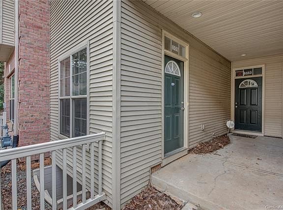 2nd image of 6557 Quarterbridge Ln