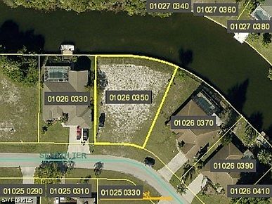 4th image of 211 SE 11th Terrace Cpe