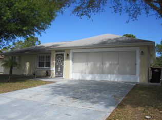 171 Americana Blvd NE, Palm Bay, FL 32907