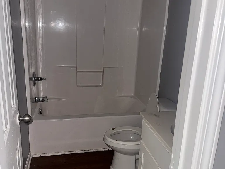 101 Jerusalem Cir #122 — Photo 4