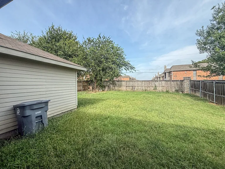 3129 Appaloosa Dr — Photo 23