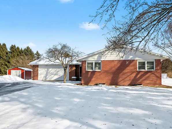 411 Walden Dr, Otsego, MI 49078