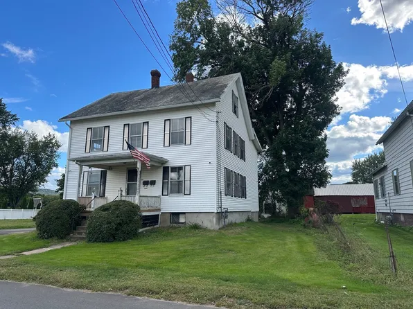 31 Fair St, Northampton, MA 01060
