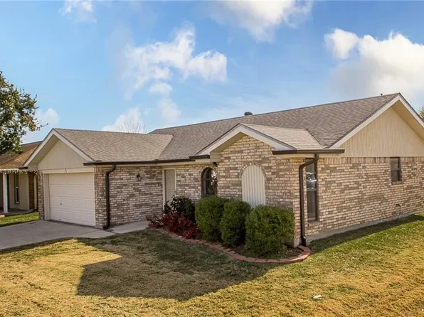 1 Sabine Ct, Kenner, LA 70065