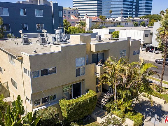 3rd image of 1251 Wellesley Ave
