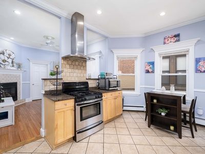 55 Devon St APT 1, Dorchester, MA, 02121