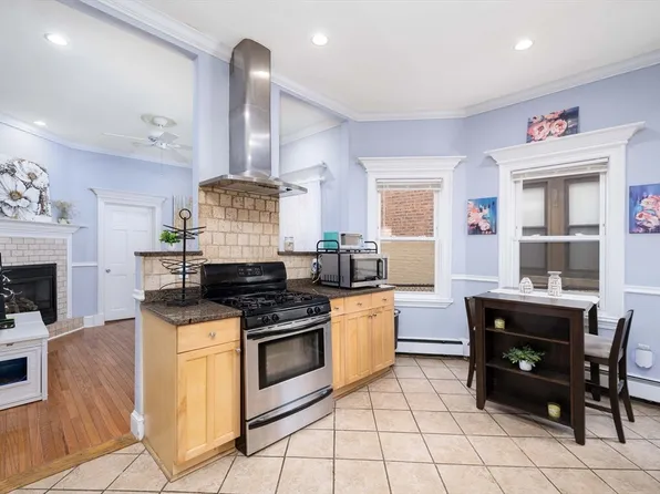 55 Devon St APT 1, Dorchester, MA 02121