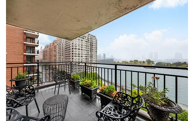 Sold by Douglas Elliman | media 2
