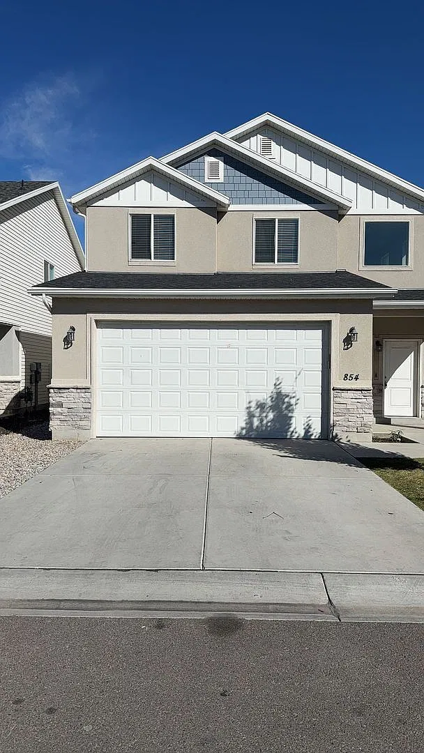 Space to Work & Live | Modern 4 Bed/2.5 Bath in NSL Cul-de-Sac — Photo 1