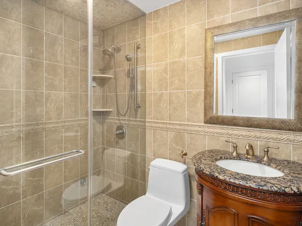 106 Central Park South image 12 of 12