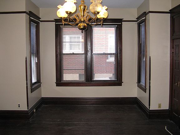 4th image of 715 S Sprigg St