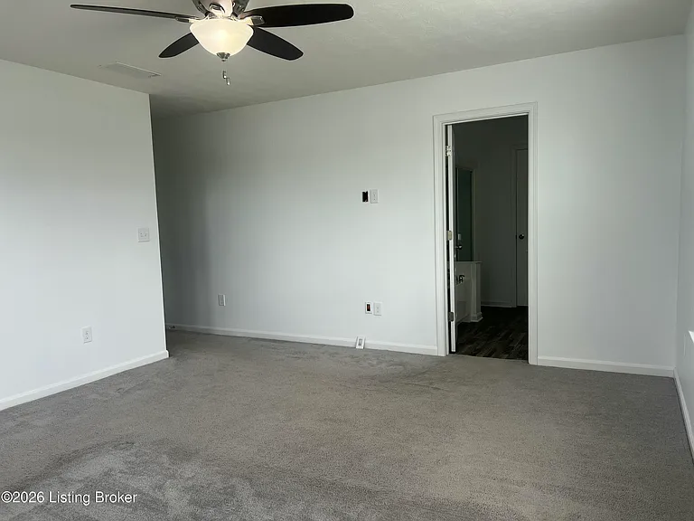 5057 Tealwood Dr — Photo 10