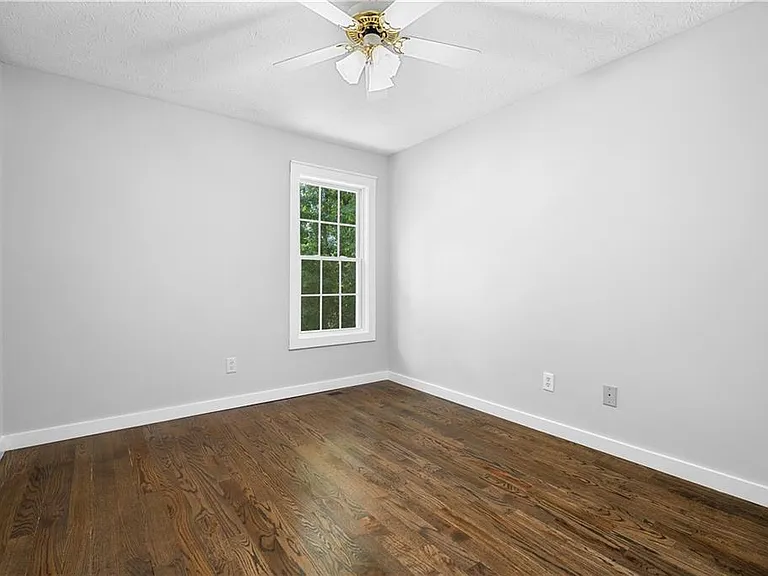 141 Poplar Way — Photo 40