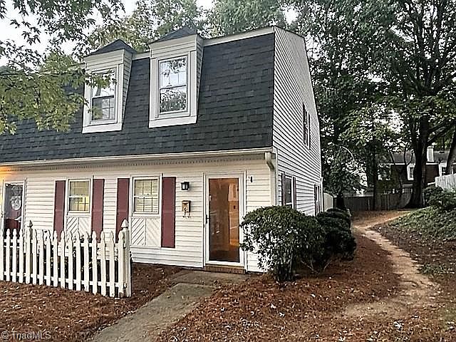 1st image of 3309 Regents Park Ln Unit G