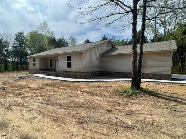 183 County Road 3339, Clarksville, AR 72830