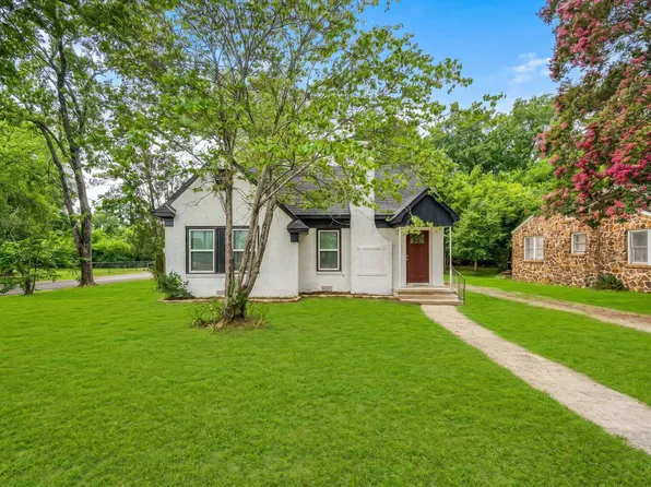 1809 S Green St, Longview, TX 75602