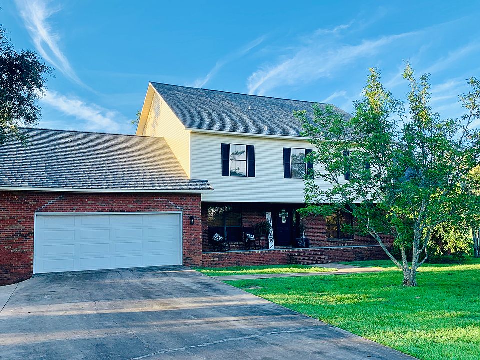 1st image of 4582 Forest Park Dr